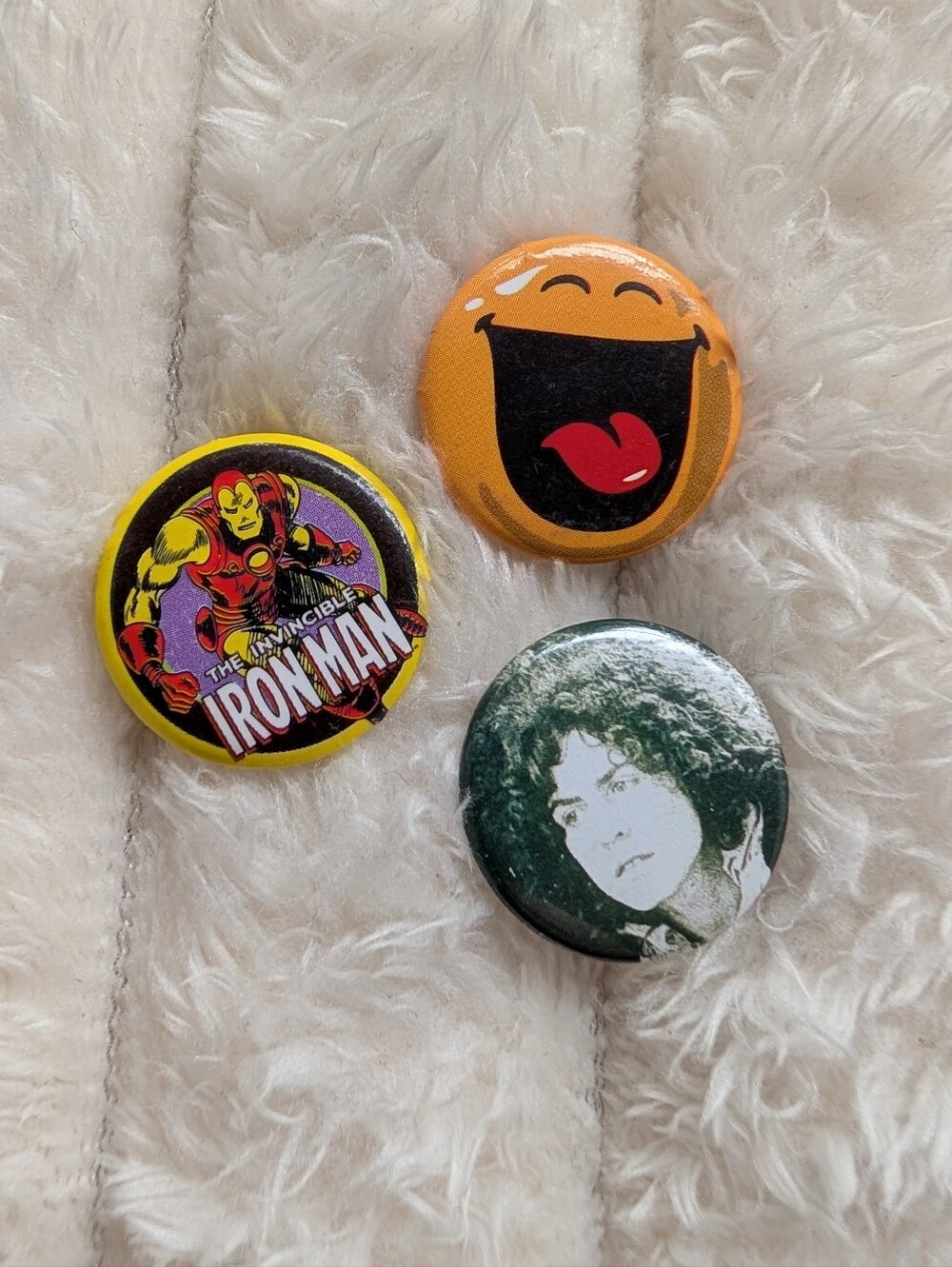 Bundle Of Vintage Pins